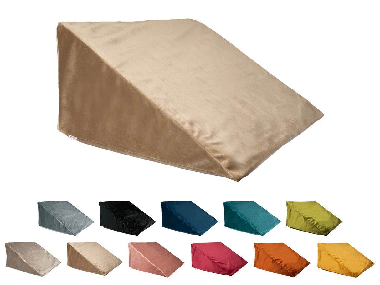 Keilkissenhülle ca. 62x49x30 cm kuscheliger Samt aus der beties "Samt&Sonders" Serie, in den uni Farben braun-bige, altrosa, taupe,karmin-rot, curry-senf-gelb, mai-grun, stein-grau, petrol, schwarz und admiral-blau.