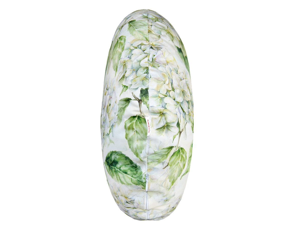 Seitenansicht eines runden Kissenbezug im Landhausstil, bedruckt mit weissen Hortensien-Blueten.