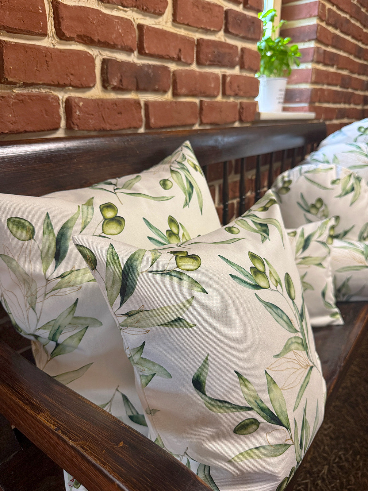 Mediterrane Kissenhülle ca. 60x60 cm aus 100% Baumwolle - Oliven Design aus der beties "Italy Collection"