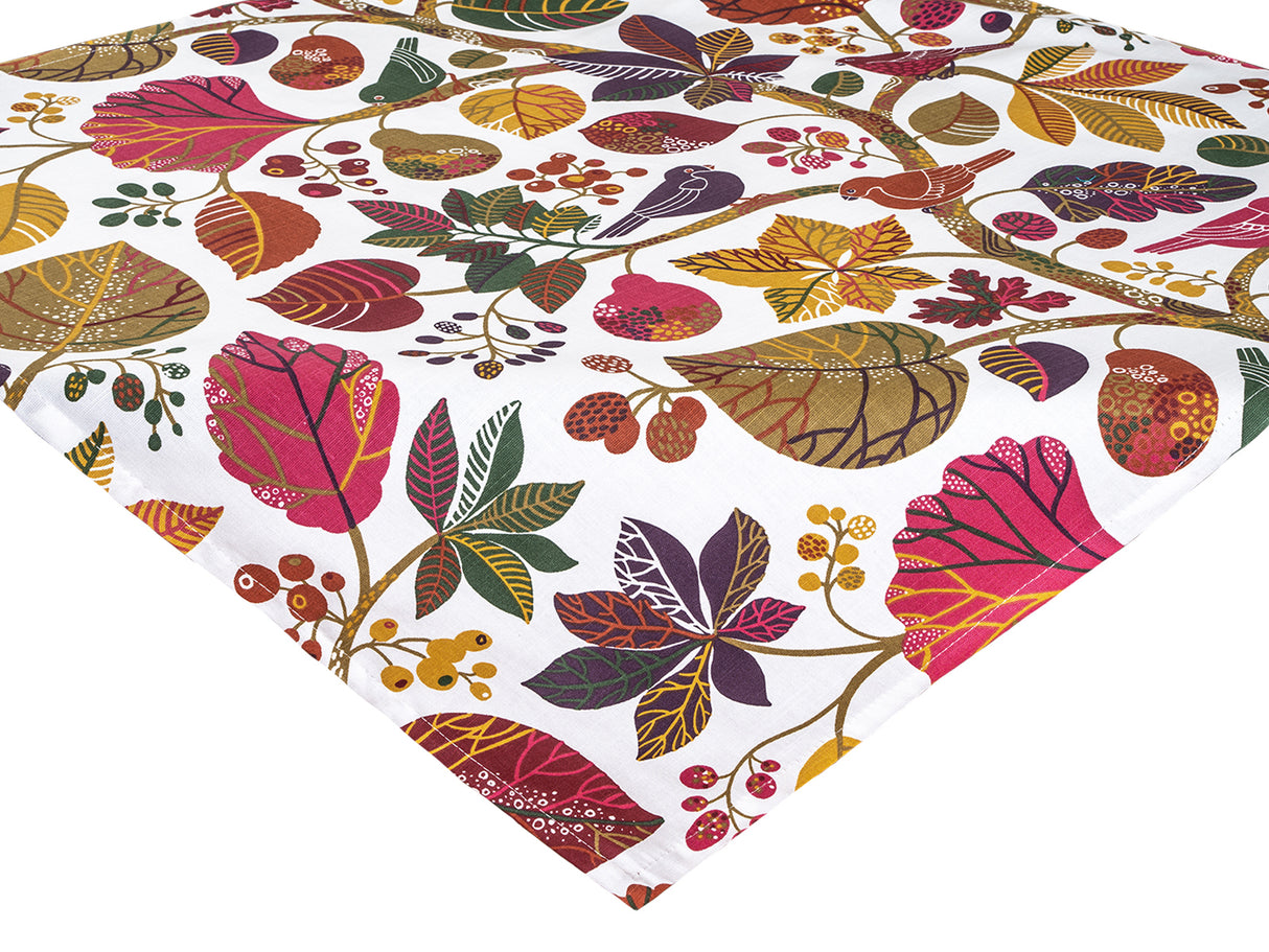 Mitteldecke ca. 80x80 cm elfenbein-bunt Baumwolle beties "Zauberwald"