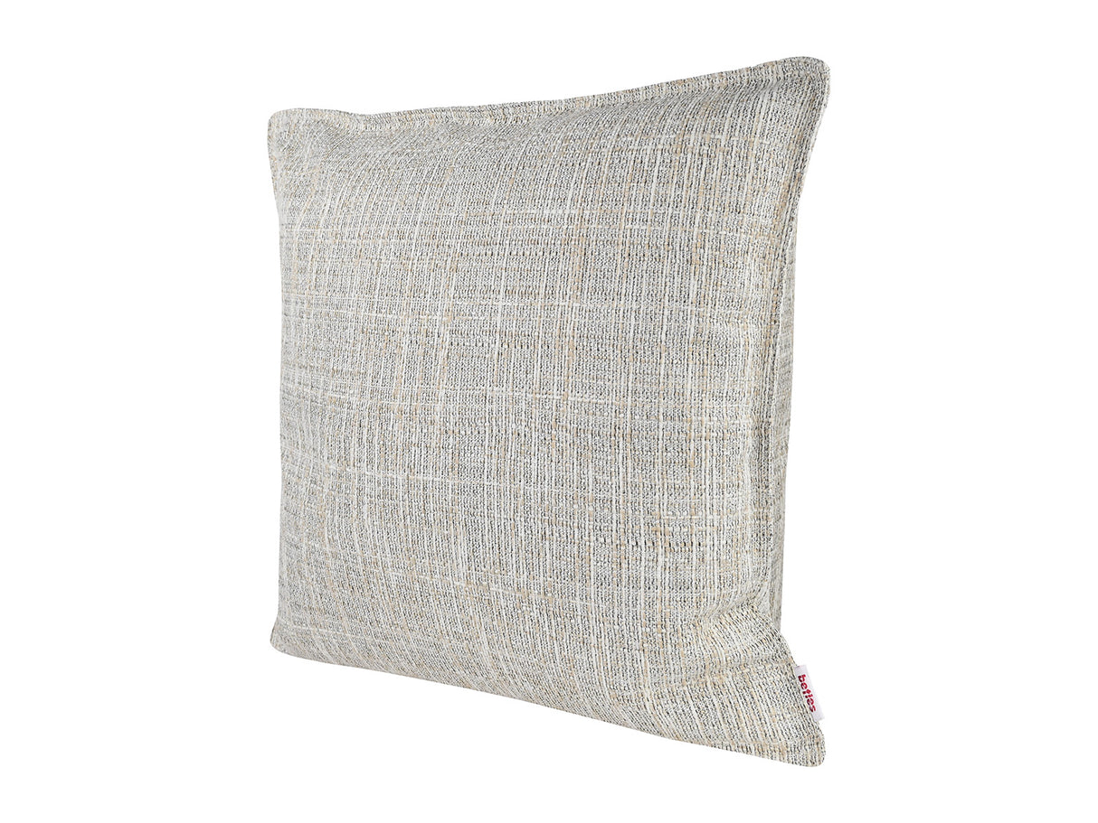 beties Freiluft Melange Outdoor-Kissenhülle 40x40 cm Beige Schrägansicht – robuste Gartendekoration