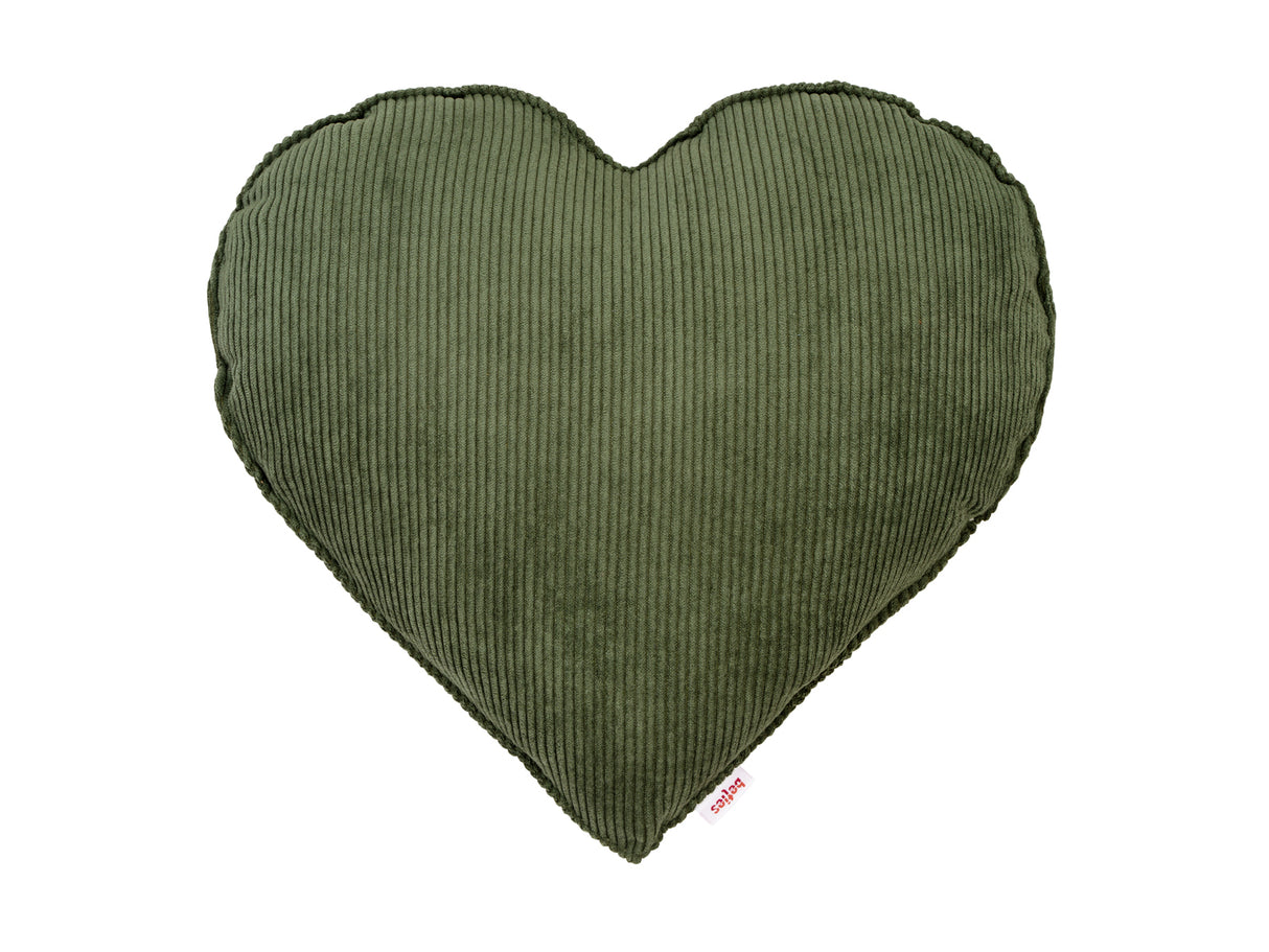 Gefuelltes Herzkissen ca. 35x40 cm aus Cord-Samt in der Farbe bamboo-gruen aus der beties "HYggelig No.1" Kollektion.
