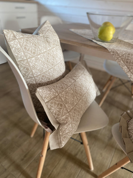 Chemin de table XL env. 40x220 cm imprimé carrelage beties "Arabesque"