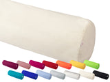 Eine hellbeige XL Rolle auf einem weissen  Hintergrund. Darunter sind zwei Reihen mit Bezuegen fuer XL Rollen in den Farben Hibiskus, Altrosa, Pink, Rot, Orange, Gelb, Apfelgruen, Petrol, Royal-Blau, Hellblau, Hellgrau, Weiss, Hellbeige und Schwarz.