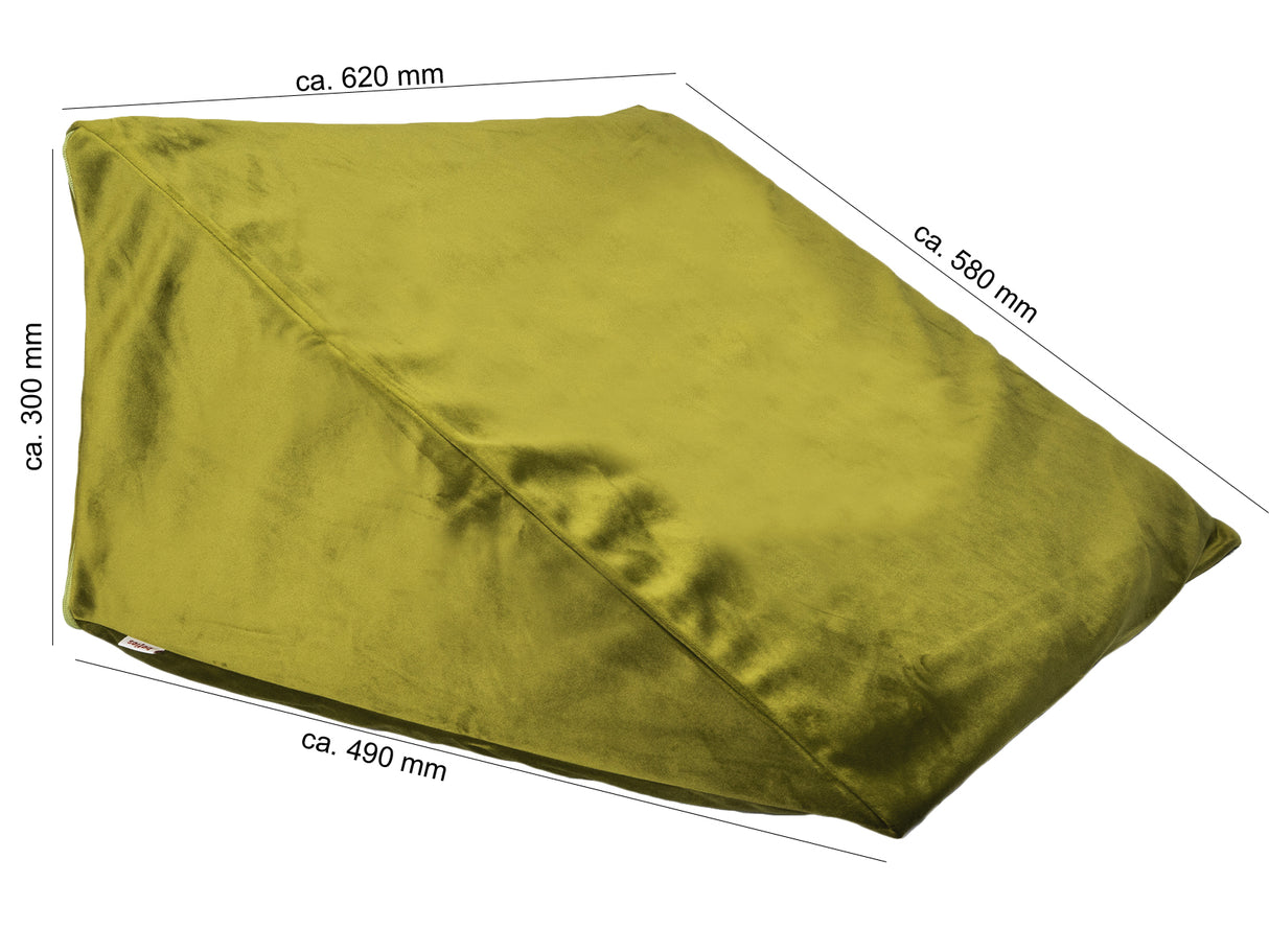 Samt Keilkissenhülle ca. 62x49x30 cm in mai-gruen aus der beties "Samt&Sonders" Serie.