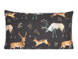 Kissenhülle in 30x50 it Hirschen und Rehen auf schwarzem Hintergrund