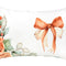 Weisse Kissenhuelle ca. 25x35 cm – Winterdeko mit oranger Schleife, orangen gefrosteten Rosen, Kieferzapfen und Zweigen – 100% Baumwolle – Aus der beties Magie des Winters "Frost-Rose" Kollektion.