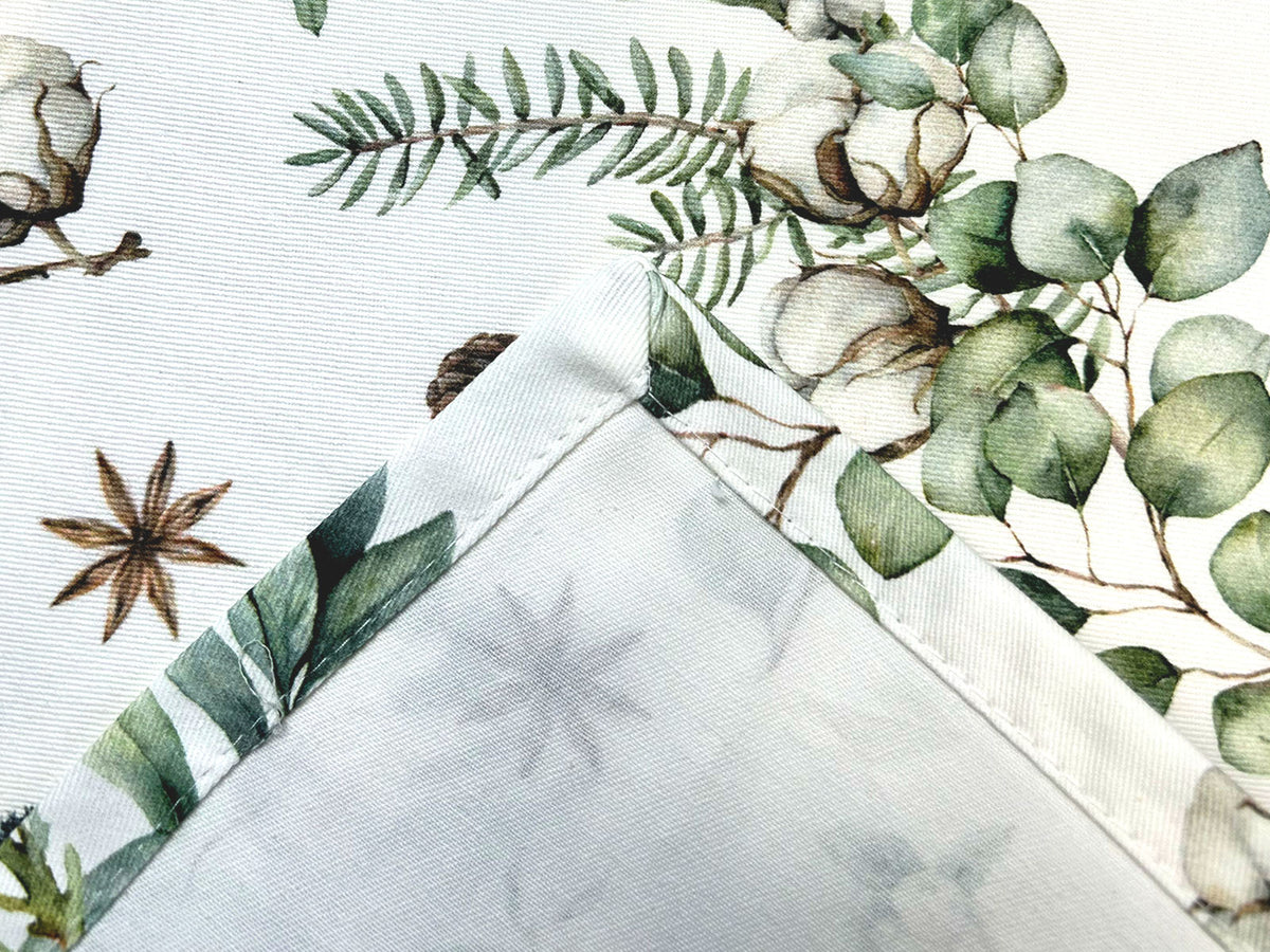 beties Moggl Tischläufer – Winter-Deko mit Tannzapfen aus Baumwolle – beties Heimtextil GmbH