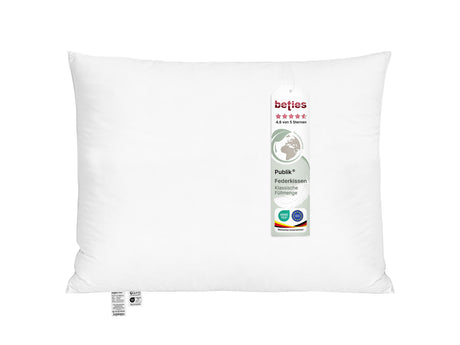  beties Publik Federkissen Kopfkissen 60x80 cm – weisses Kopfkissen mit klassischer Federfuellung freigestellt auf weissem Hintergrund mit etikett