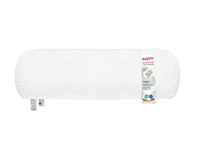  beties Publik Federkissen Nackenrolle 15x40 cm – weisse Nackenrolle mit klassischer Federfuellung freigestellt auf weissem Hintergrund mit etikett