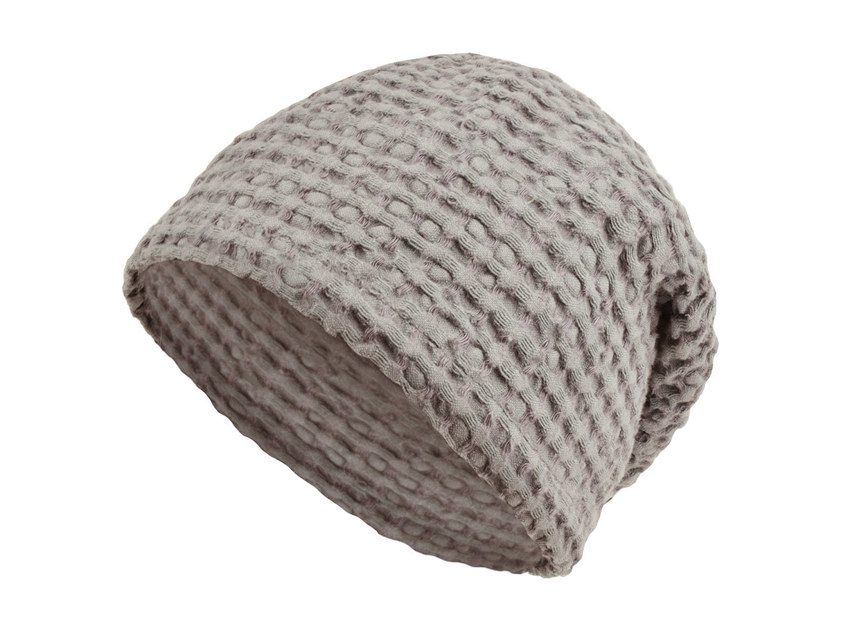 Sauna-Beanie von vorne in der Farbe Nebel-grau One-Size Unisex aus Waffelpique Baumwoll-Leinenmix von beties aus der "PUR.NATURE" Serie.
